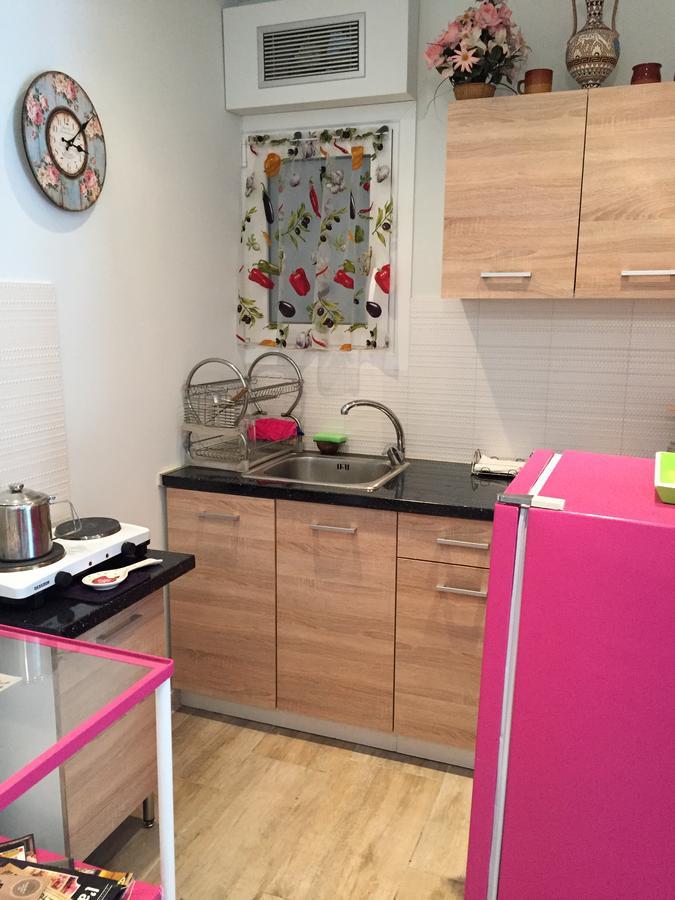Lilly'S Appartments เอเธนส์ ภายนอก รูปภาพ
