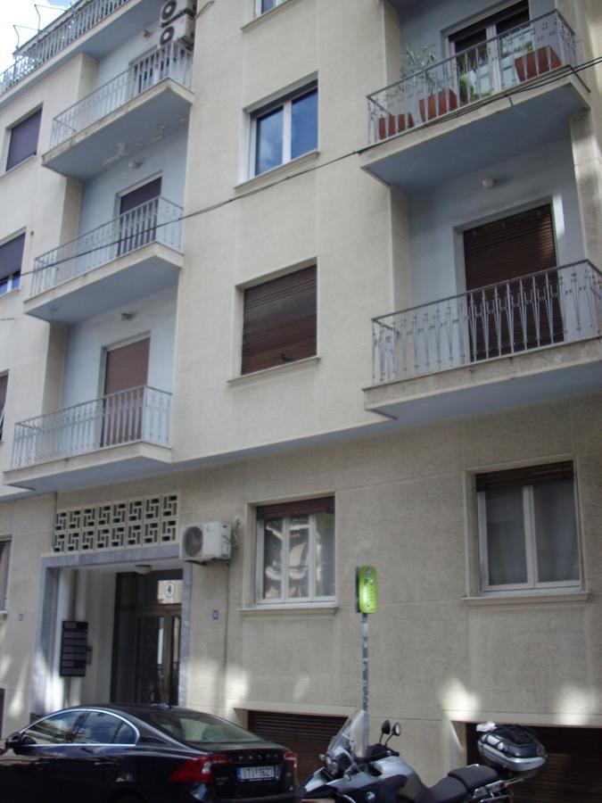 Lilly'S Appartments เอเธนส์ ภายนอก รูปภาพ